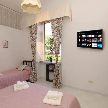 Estate4home - Casa Chiarina Apartamento *