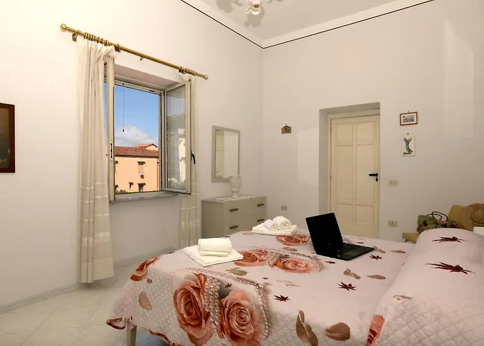 Estate4home - Casa Chiarina Сорренто