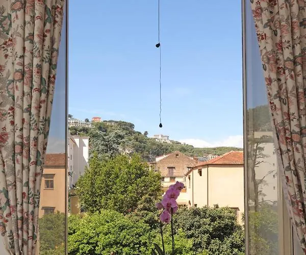 Estate4home - Casa Chiarina Апартаменты *