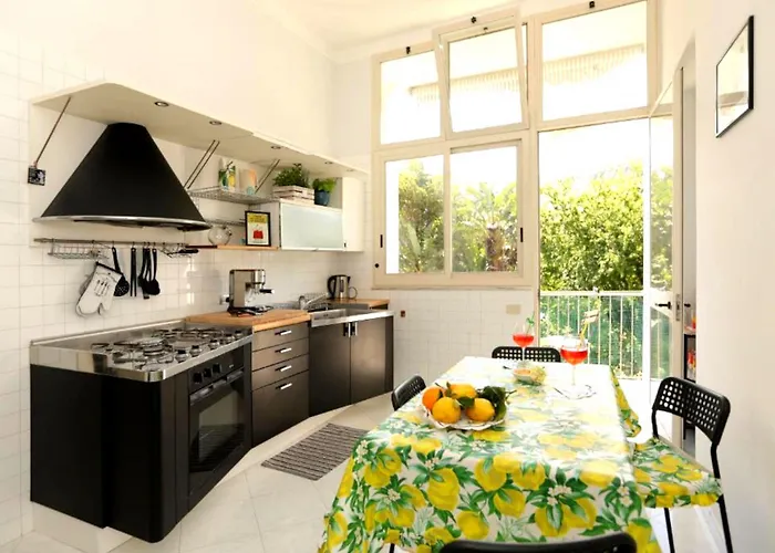 Estate4home - Casa Chiarina Апартаменты Сорренто