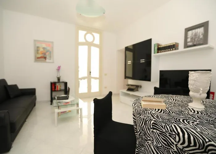 Estate4home - Casa Chiarina Апартаменты