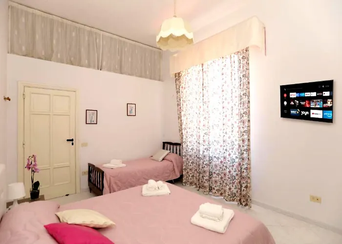 Estate4home - Casa Chiarina Апартаменты *